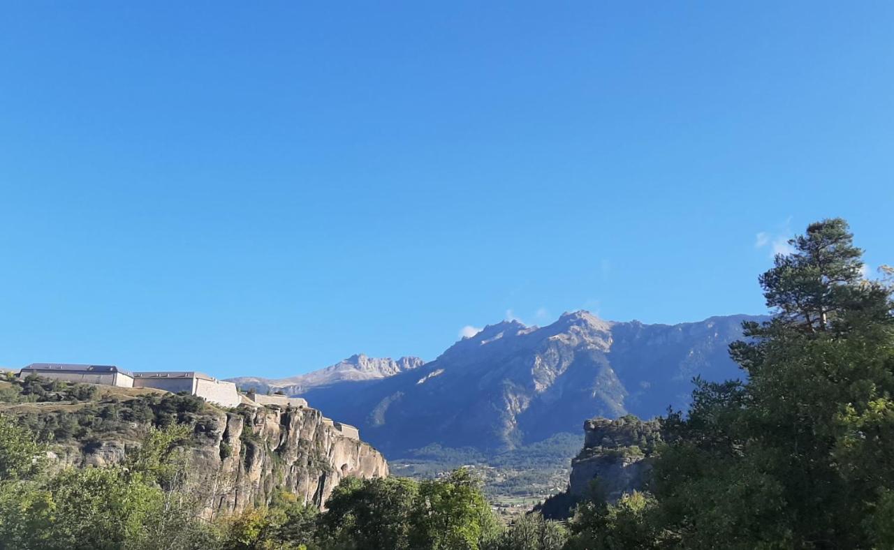 Le Pré Fleuri Nouveau sur Guillestre Appartements neufs Meublé de tourisme classé 3 étoiles Esterno foto