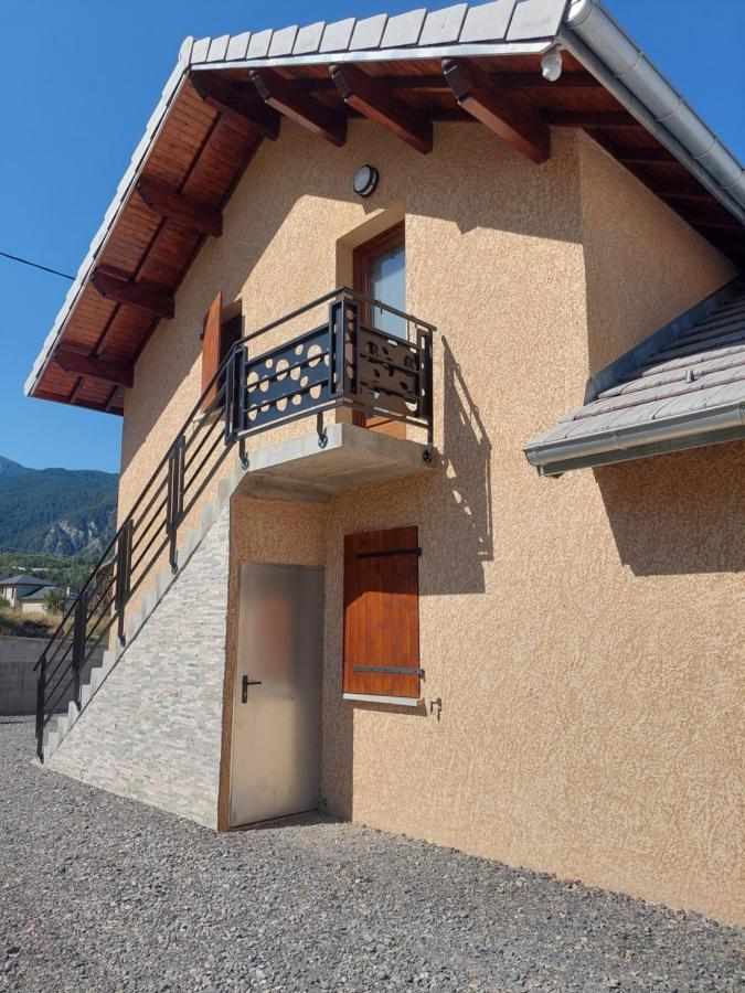Le Pré Fleuri Nouveau sur Guillestre Appartements neufs Meublé de tourisme classé 3 étoiles Esterno foto